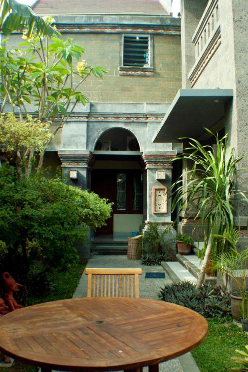 Omah Semar Homestay Yogyakarta Ngoại thất bức ảnh