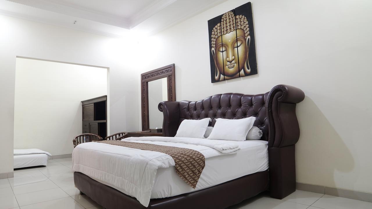 Omah Semar Homestay Yogyakarta Ngoại thất bức ảnh